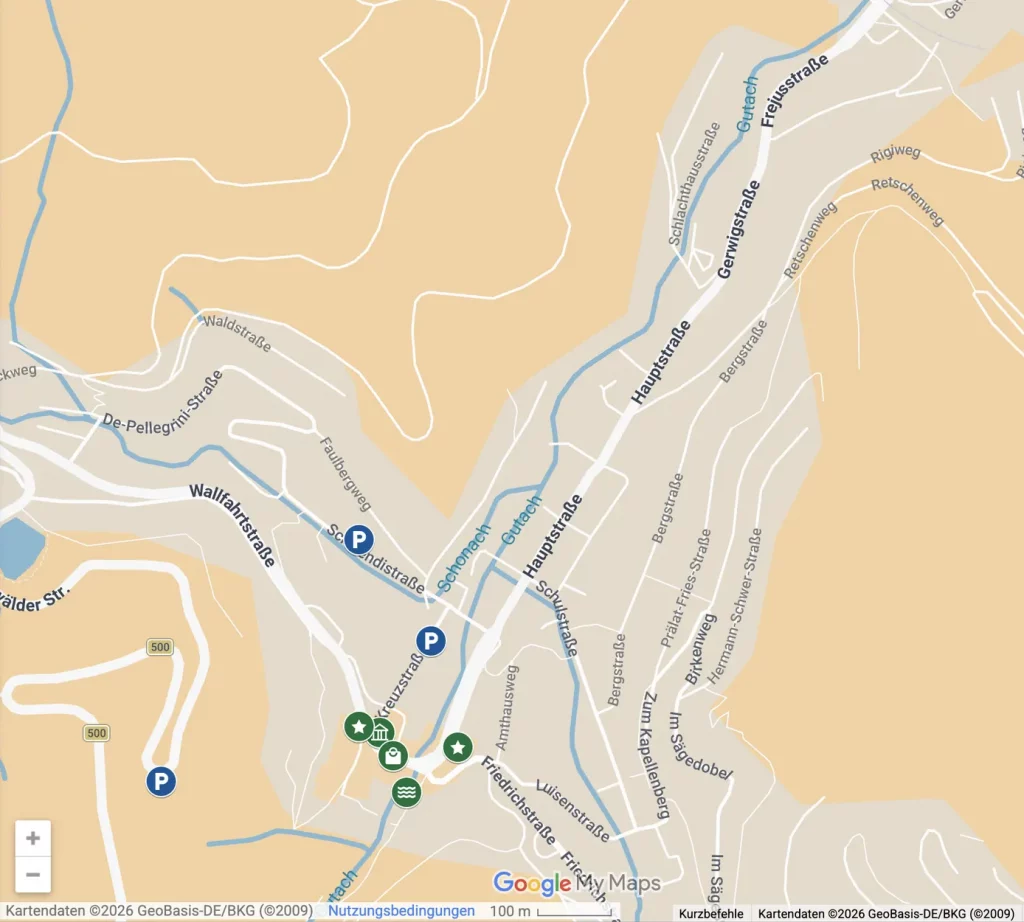 Übersichtskarte von Triberg mit Wasserfällen, Schwarzwaldmuseum, Uhrengeschäften, Bahnhof und Parkplätzen