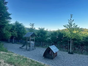 Kleiner Spielplatz am Beginn der Altvater-Runde in Lahr
