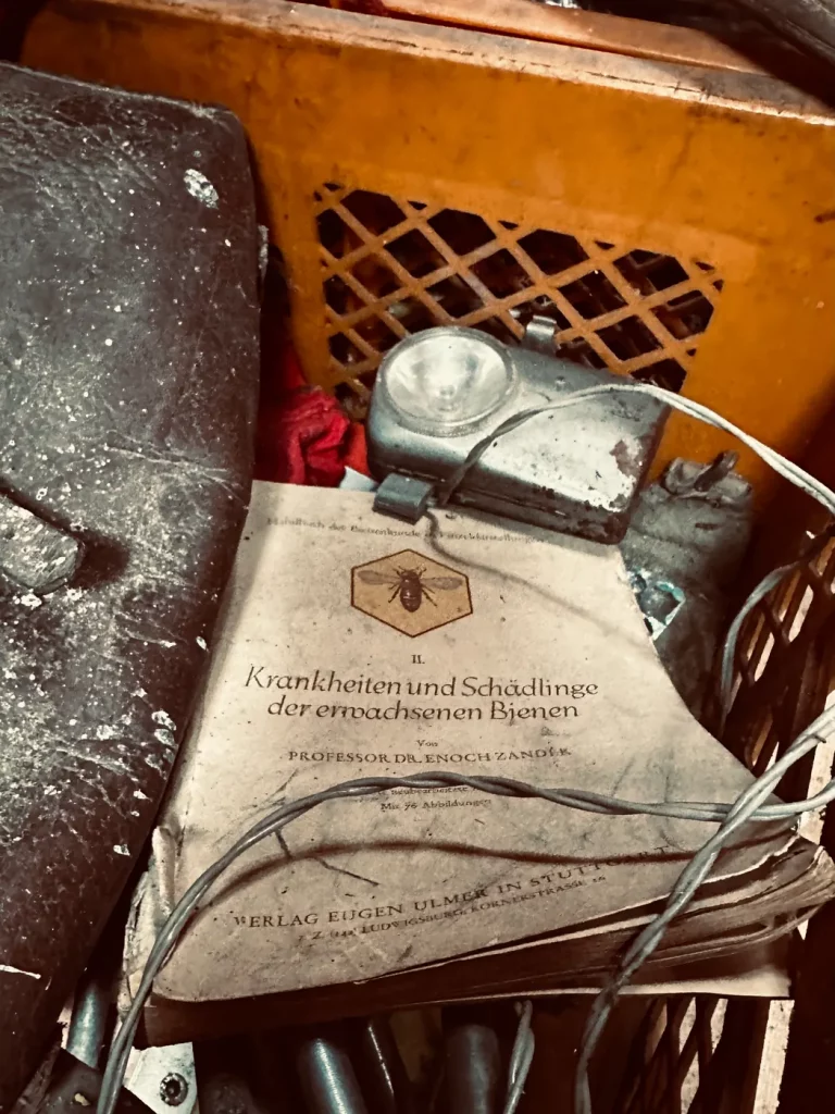 Historische Alltagsgegenstände in einem Schwarzwaldhof